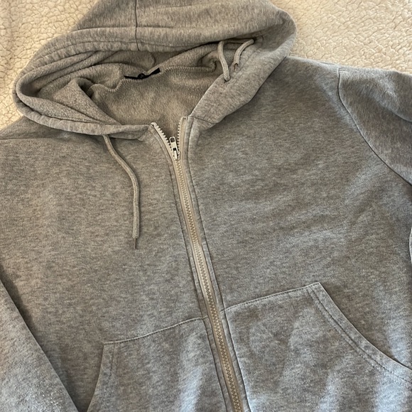 Shein sweatshirt lot. Size small. - Picture 6 of 7